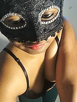 FANTASY QUEEN 07 online show from 06-18-26, 02:32