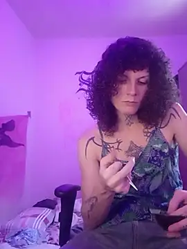 Snapshot of SuccubusTatuada chatting on 03-15-26, 04:14 SuccubusTatuada online show from 03-15-26, 04:14