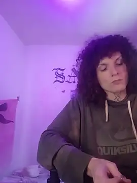 Snapshot of SuccubusTatuada chatting on 03-27-26, 02:29 SuccubusTatuada online show from 03-27-26, 02:29