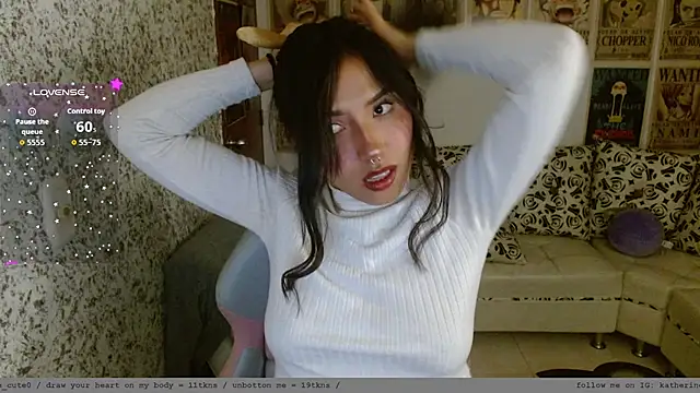 wild kittys online show from 04-12-26, 03:32