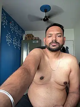 Snapshot of lovbombayduck11 chatting on 06-16-26, 10:04 lovbombayduck11 online show from 06-16-26, 10:04