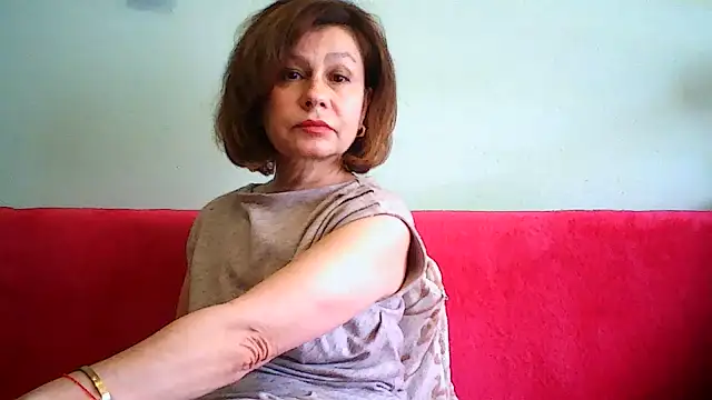 Snapshot of Mat_Elenore chatting on 06-07-26, 08:08 Mat Elenore online show from 06-07-26, 08:08