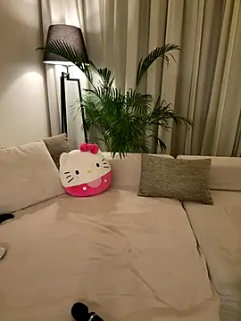 bambixboo online show from 10-19-25, 08:00