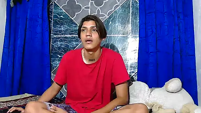 Snapshot of Samuelsince chatting on 10-28-25, 03:29 Samuelsince online show from 10-28-25, 03:29