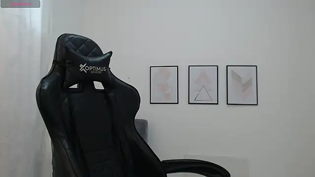 natalia curvy1 online show from 11-11-25, 06:25