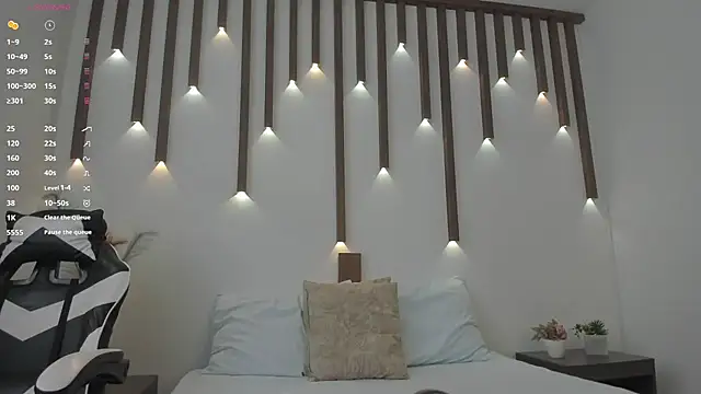 megan cooper28 online show from 11-22-25, 07:13