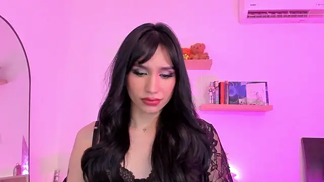 Snapshot of rose_saenz chatting on 12-15-24, 07:21 rose saenz online show from 12-15-24, 07:21