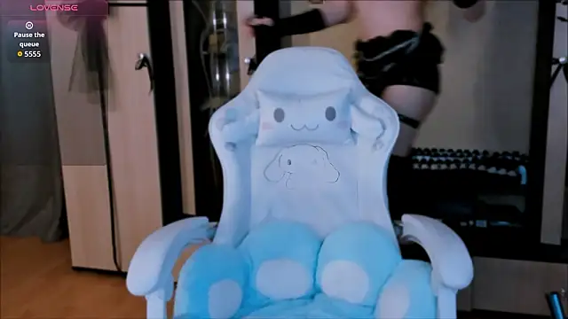 Snapshot of FemAlexa_ chatting on 02-19-26, 06:05 FemAlexa online show from 02-19-26, 06:05