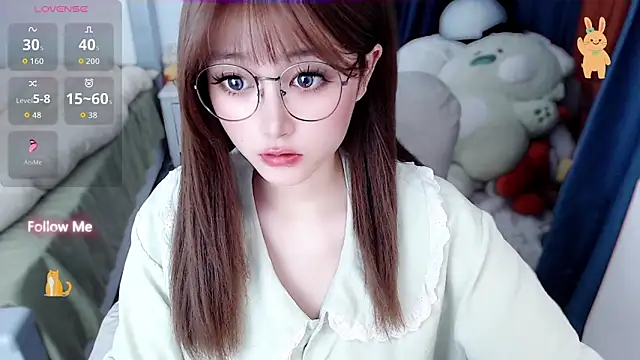 Snapshot of Sweet-18wanwan chatting on 05-03-26, 05:16 Sweet-18wanwan online show from 05-03-26, 05:16