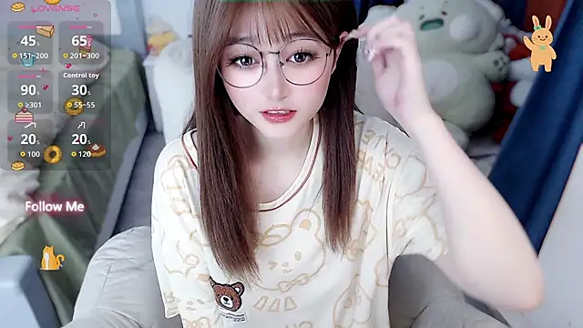 Snapshot of Sweet-18wanwan chatting on 05-06-26, 05:28 Sweet-18wanwan online show from 05-06-26, 05:28