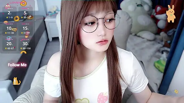 Snapshot of Sweet-18wanwan chatting on 06-20-26, 01:27 Sweet-18wanwan online show from 06-20-26, 01:27