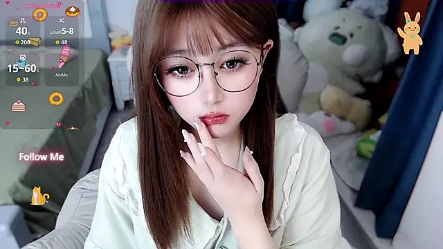 Snapshot of Sweet-18wanwan chatting on 04-28-26, 05:28 Sweet-18wanwan online show from 04-28-26, 05:28