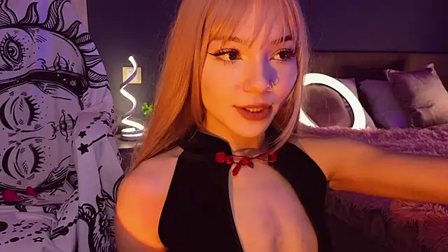 SandraBoyl online show from 03-03-25, 01:17