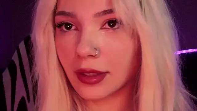 SandraBoyl online show from 11-21-25, 09:19