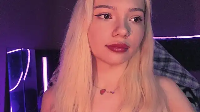 SandraBoyl online show from 11-25-25, 02:23