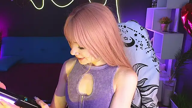 SandraBoyl online show from 03-08-25, 01:17