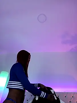 Elektra Queen online show from 11-14-25, 12:53