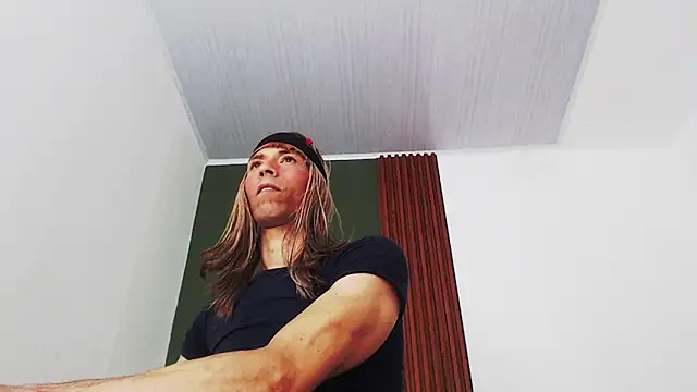 Snapshot of jean_sneider chatting on 11-25-25, 01:55 jean sneider online show from 11-25-25, 01:55