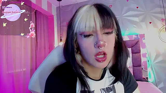 Candy morgan412 online show from 12-21-25, 12:40