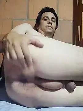 Snapshot of Rejy1992 chatting on 01-22-25, 05:59 Rejy1992 online show from 01-22-25, 05:59