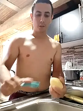 Snapshot of Rejy1992 chatting on 09-22-25, 02:23 Rejy1992 online show from 09-22-25, 02:23