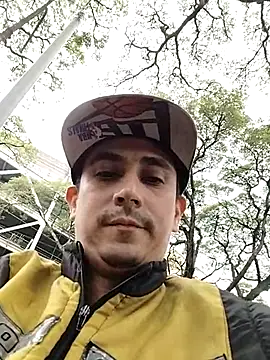 Snapshot of Rejy1992 chatting on 09-20-25, 07:19 Rejy1992 online show from 09-20-25, 07:19