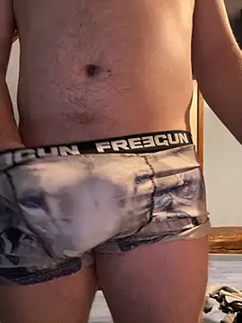 youlo71 online show from 10-18-25, 01:40