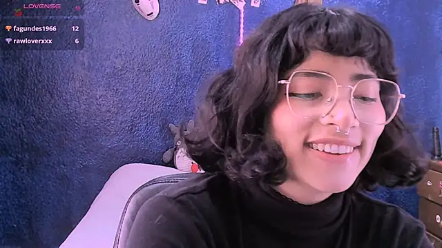 NinaYellow online show from 02-18-25, 04:14