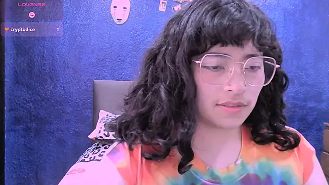 NinaYellow online show from 10-24-25, 02:38