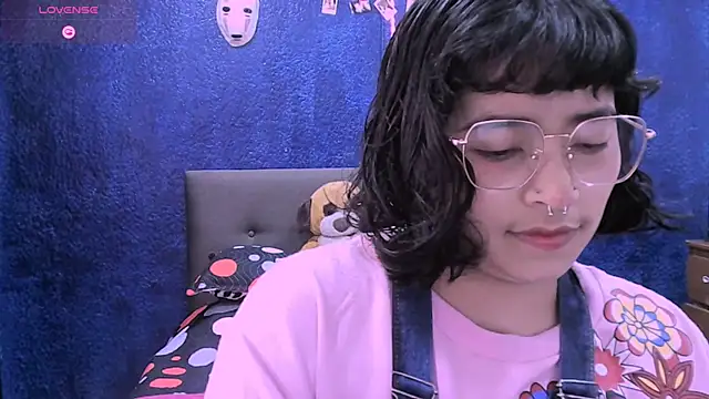 NinaYellow online show from 11-06-25, 04:33