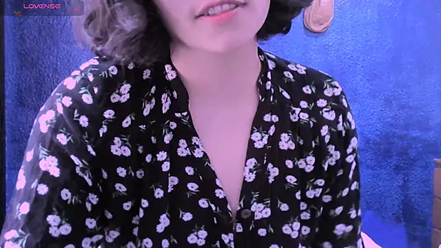 NinaYellow online show from 01-17-25, 03:00