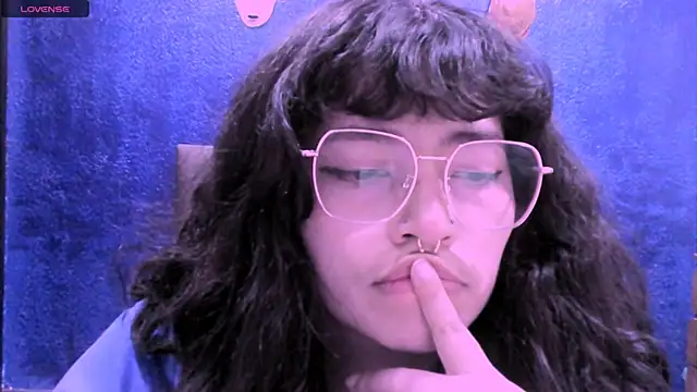 NinaYellow online show from 09-12-25, 03:17