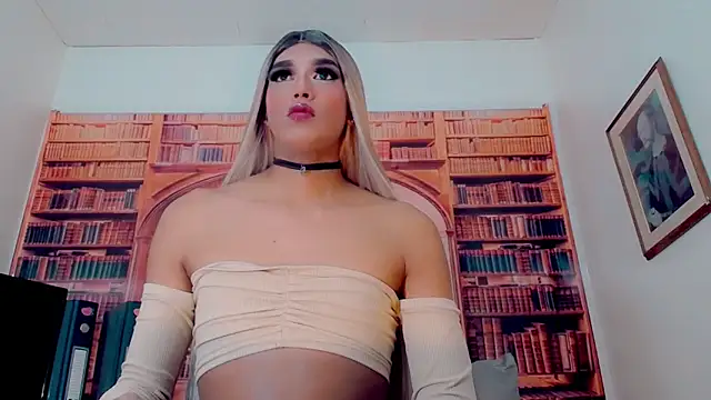 Amanda Cax online show from 12-16-25, 07:18