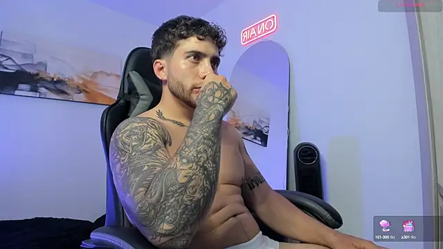 Snapshot of LucianSinclair chatting on 12-07-24, 10:56 LucianSinclair online show from 12-07-24, 10:56