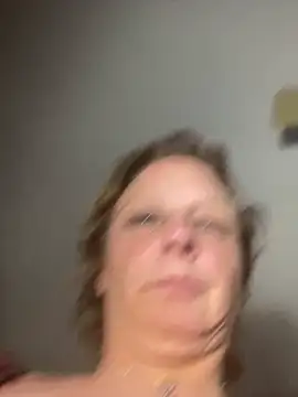 Snapshot of Everlyrose27 chatting on 01-10-25, 08:51 Everlyrose27 online show from 01-10-25, 08:51