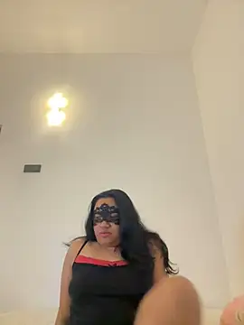 Shasha X online show from 02-19-25, 05:27