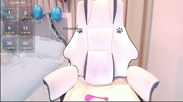 PimChanOK online show from 12-19-25, 03:32