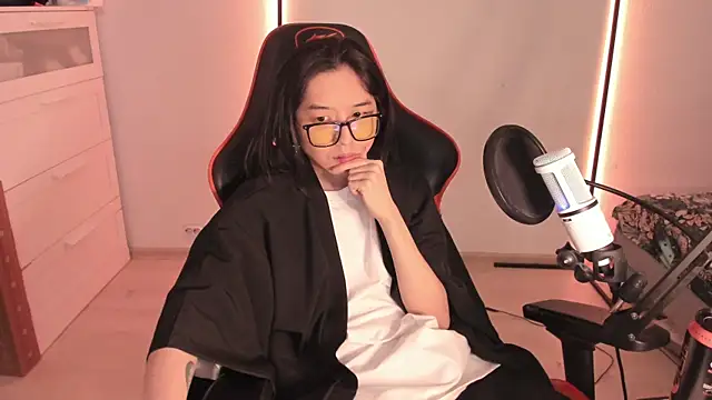 wexlee7 online show from 01-08-26, 11:44