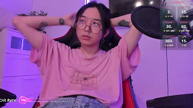 wexlee7 online show from 10-24-25, 11:26