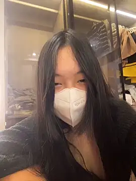 Snapshot of MEOW_MEO chatting on 12-21-25, 03:25 MEOW MEO online show from 12-21-25, 03:25