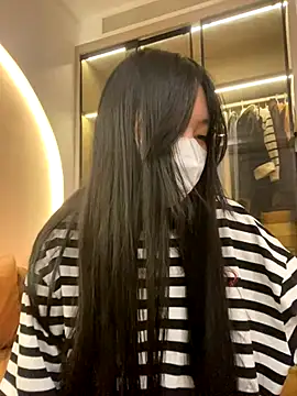 Snapshot of MEOW_MEO chatting on 01-06-26, 04:11 MEOW MEO online show from 01-06-26, 04:11