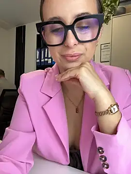 Hii Lolla online show from 11-21-25, 06:56