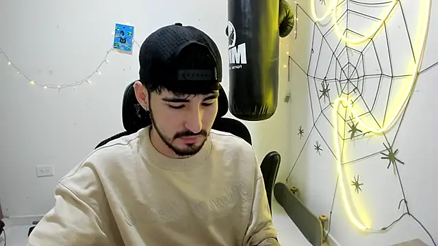 DmitriSanders online show from 01-12-26, 03:08