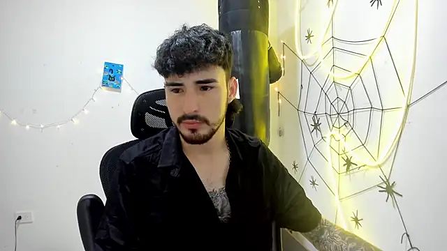 DmitriSanders online show from 01-10-26, 03:40