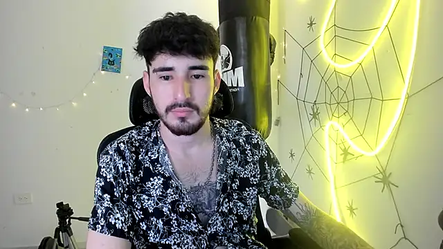 DmitriSanders online show from 01-18-26, 04:43