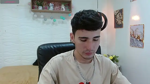 DmitriSanders online show from 03-13-25, 10:10