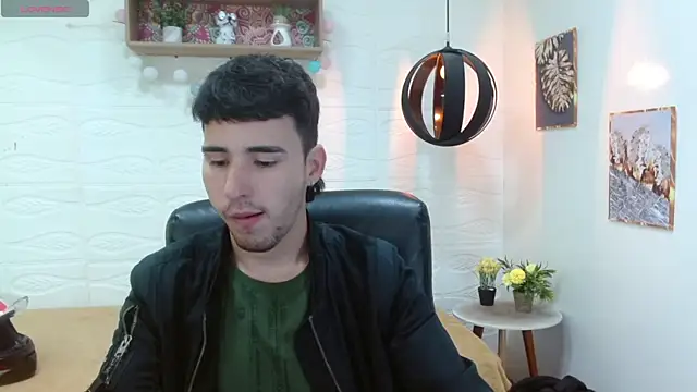 DmitriSanders online show from 03-15-25, 08:32