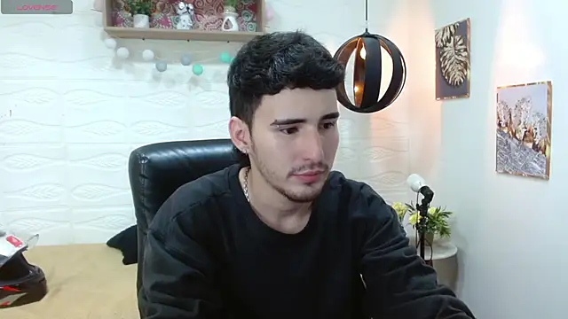 DmitriSanders online show from 03-21-25, 10:06