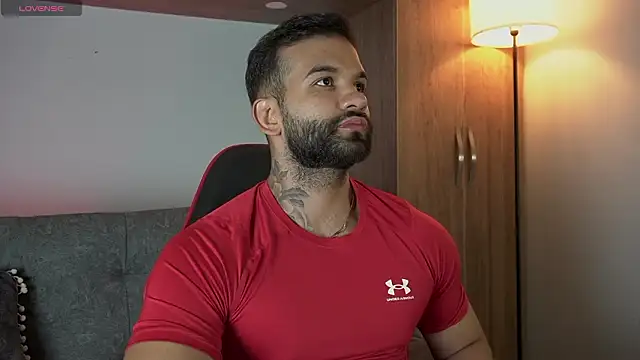 Snapshot of MarkHazze chatting on 02-07-26, 11:57 MarkHazze online show from 02-07-26, 11:57