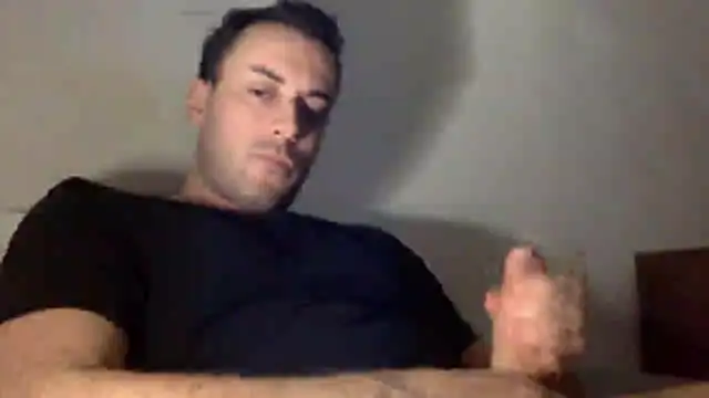 Snapshot of mainnrd chatting on 12-15-25, 05:41 mainnrd online show from 12-15-25, 05:41